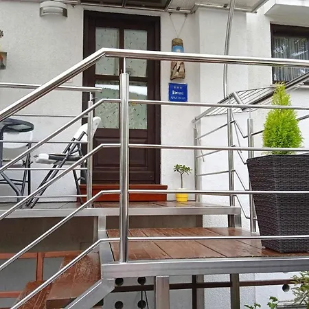 Milotic Apartman Lovran